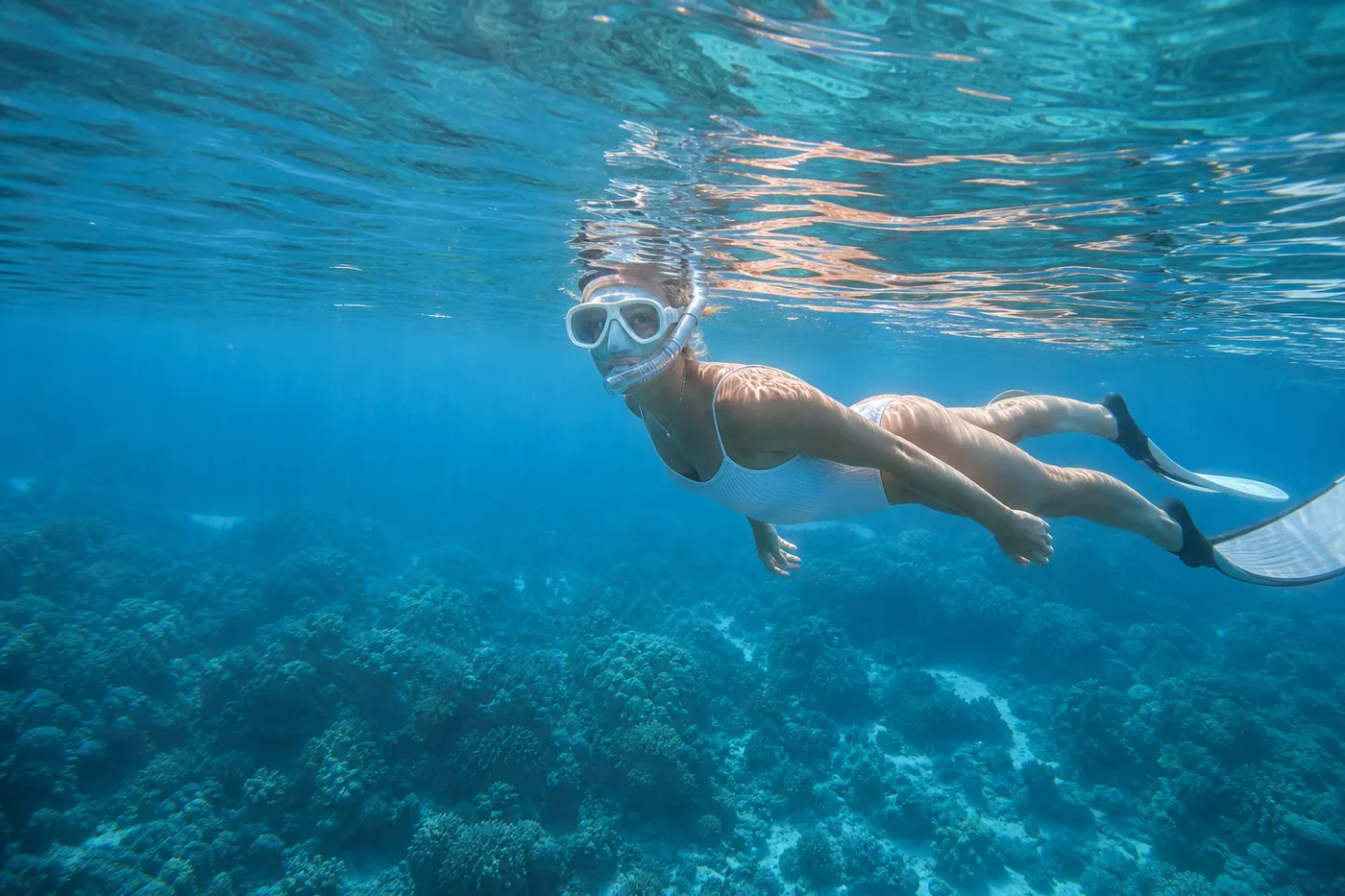 Schnorcheln im klaren Wasser